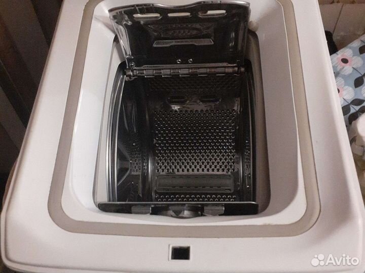 Стиральная машина с вертикальной загрузкой