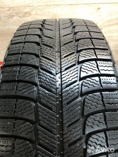 Michelin X-Ice 3 215/55 R17 98H