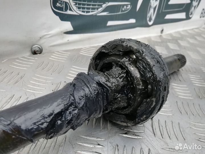 Полуось передняя левая Nissan Patrol K160 / K260