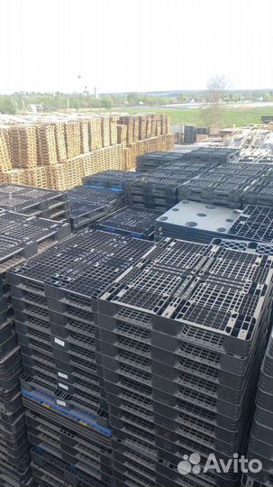 Пластиковые поддоны б/у 1200х1000