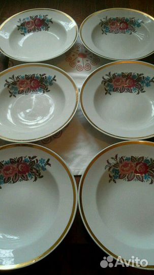Тарелки глубокие 6 штук