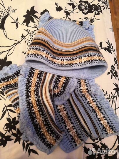 Женский шарф и шапка