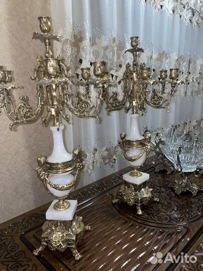 Часы и канделябр из бронзы