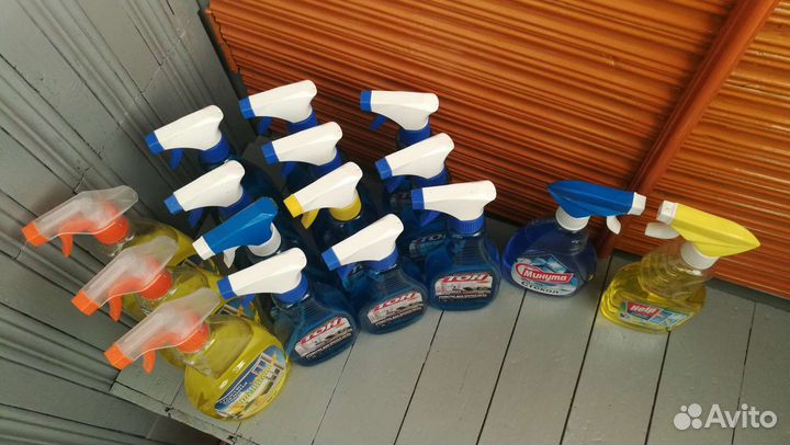 Средство для мытья стекол и санитарный гель для WC