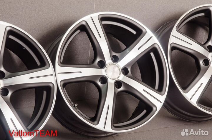 Лот KA5654 Фирменные 18-е диски dunlop rozest