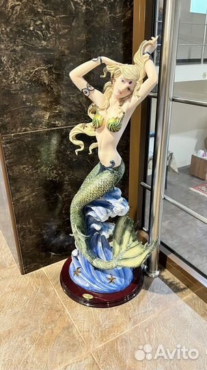 Декоративные фигуры, подставки, деревья