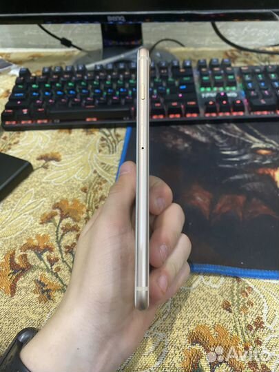iPhone 8 plus 64gb