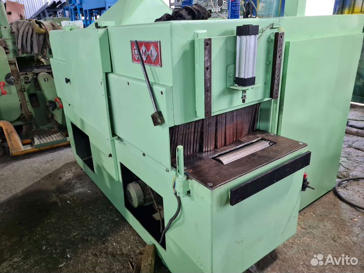 Пилорама многопил рубительная машина