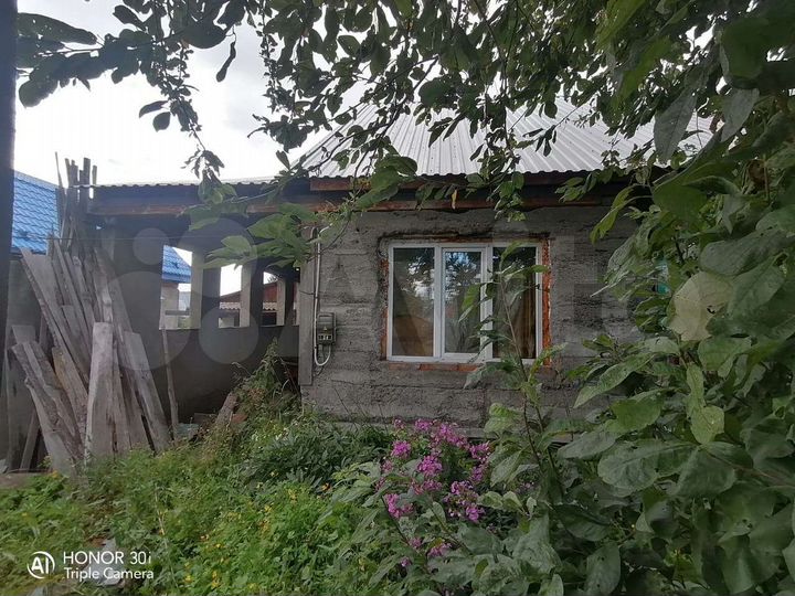 Дом 77,6 м² на участке 4 сот.