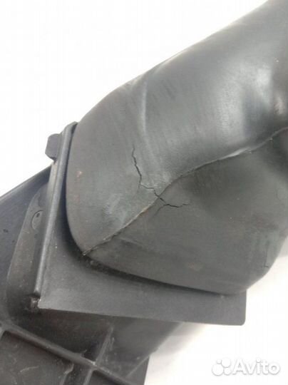 Патрубок воздушн.фильтра Ford Mondeo RKA 1994