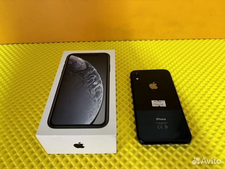 iPhone Xr, 64 ГБ