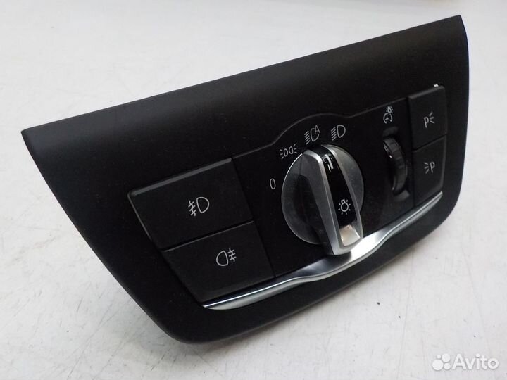 Переключатель BMW X3 G01 2017