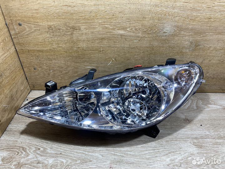 Фара передняя левая Peugeot 307 дорест 142487