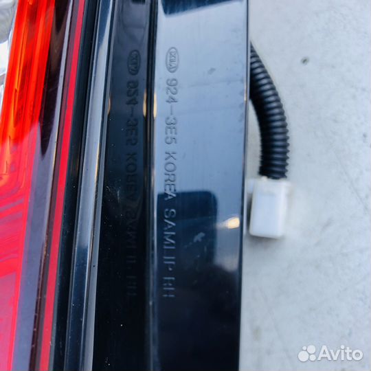 Фонарь задний правый Киа Соренто 1 Рест 06-09г