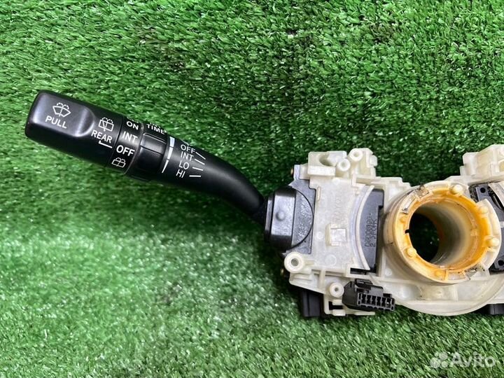 Блок подрулевых переключателей Toyota Camry SV43