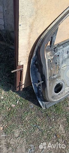 Дверь передняя правая Nissan Qashqai J10