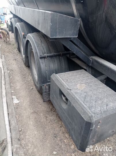 Полуприцеп пищевая цистерна Kassbohrer TANKAUFLIEGER, 1994