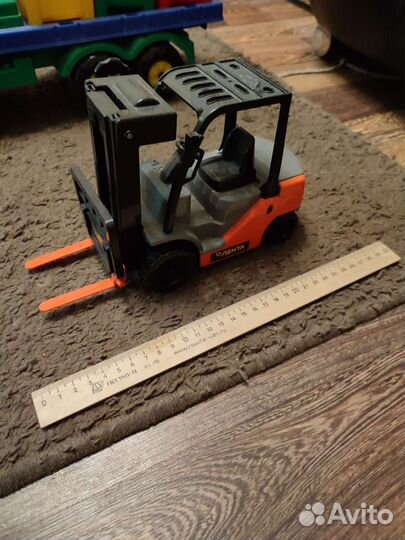 Детские игрушки машины бу