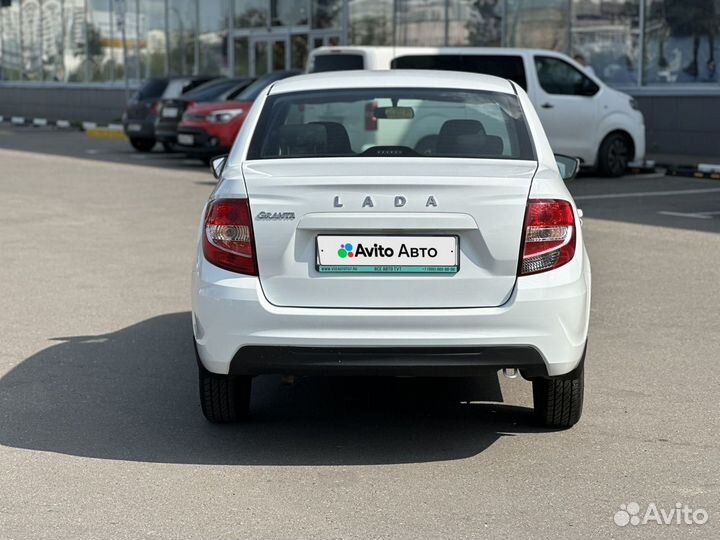 LADA Granta 1.6 МТ, 2023, 4 000 км