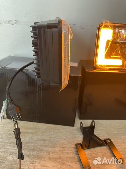 Led универсальный фары 126w с дхо+поворотныйки