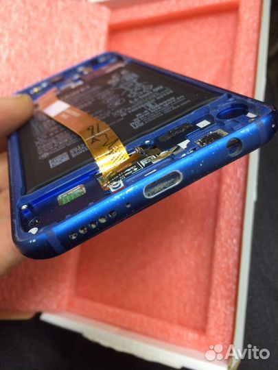 Дисплей honor 10