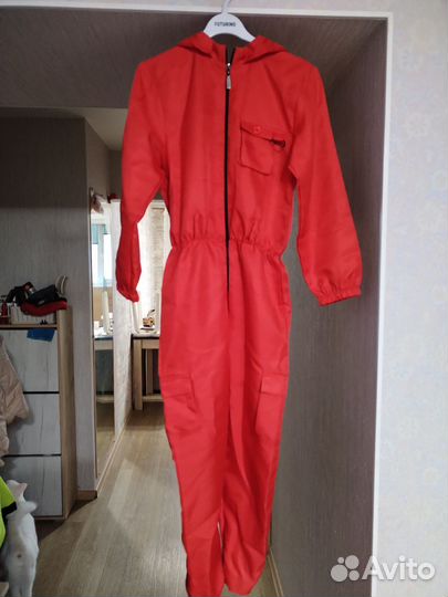 Костюм из игры в кальмара