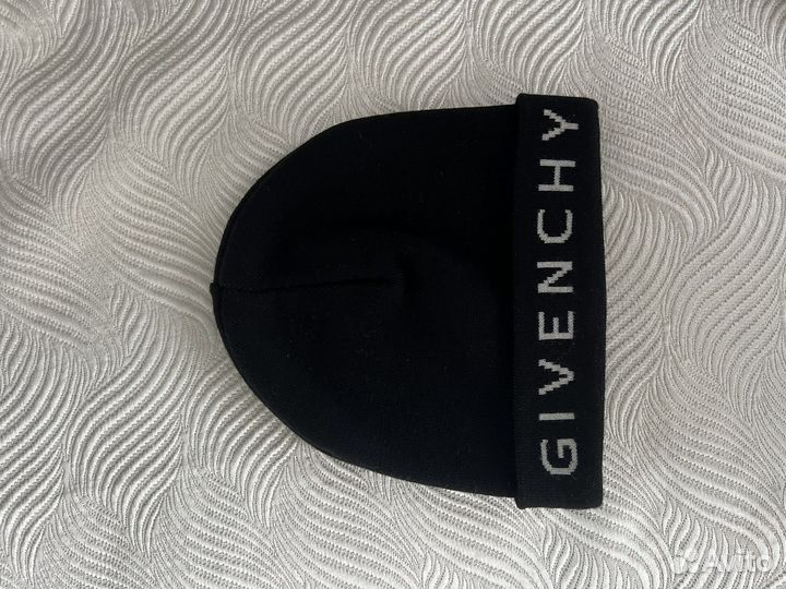Шапка зимняя женская givenchy