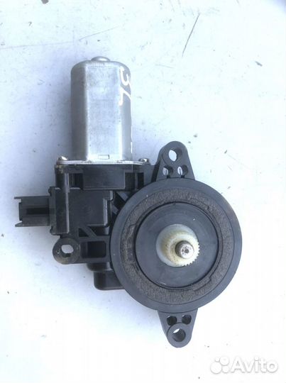 Моторчик эсп задний левый Mazda 3 BL