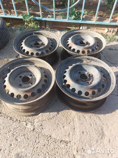 Стальные диски r14