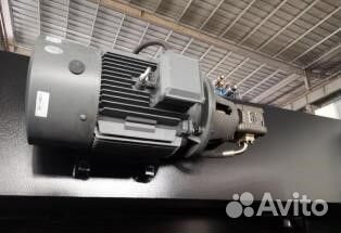 Листогибочный гидравлический пресс E22 (листогиб)