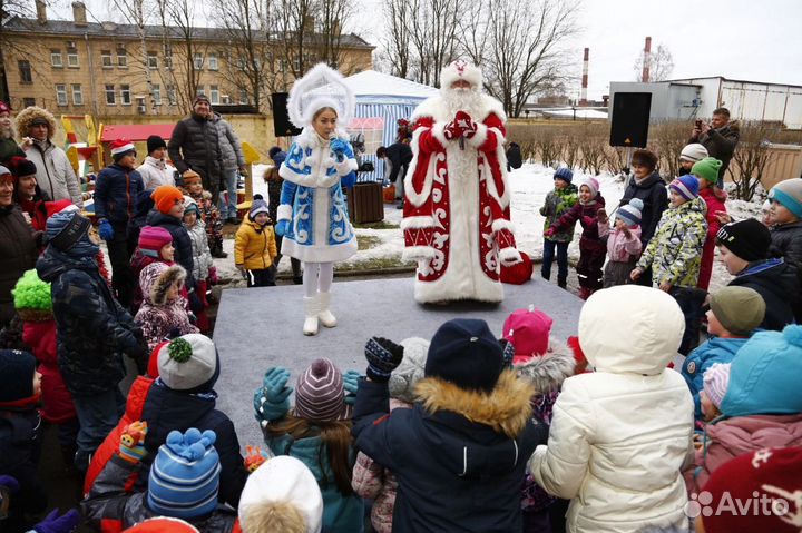 Дед мороз и снегурочка