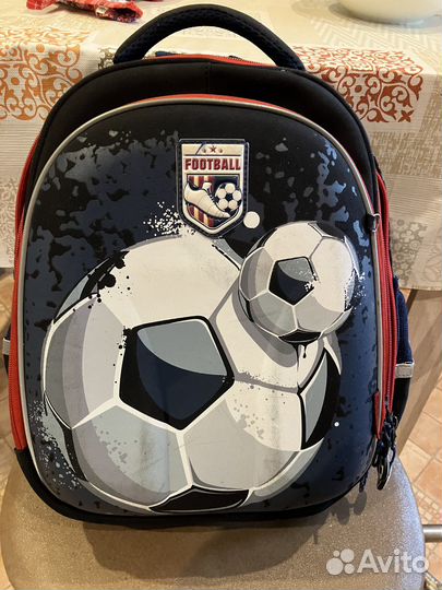 Школьный рюкзак