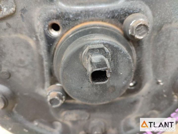 Ступица задняя левая toyota corolla fielder