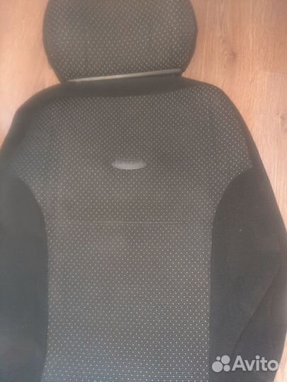 Обивка на сиденья