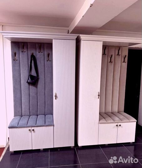 Очень красивый шкаф в прихожую Барокко