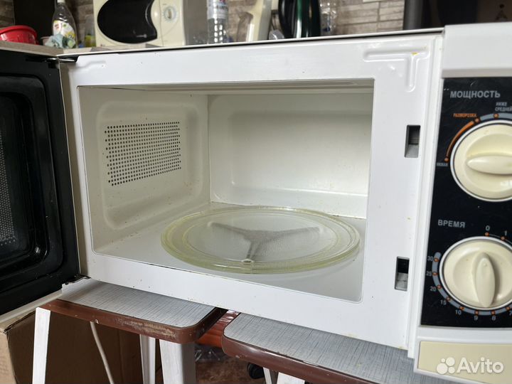 Микроволновая печь scarlett
