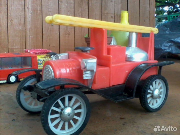 Игрушечная техника из СССР и запчасти