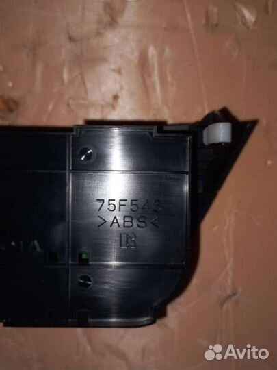 Блок управления климатом тойота раф 4 с 2013 года