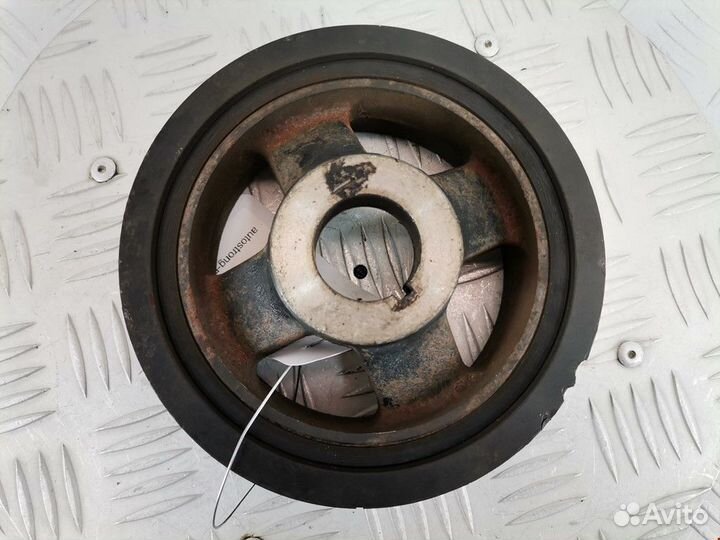 Шкив коленвала Volvo S40 1999