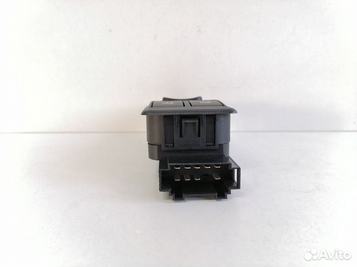 Модуль управления стеклоподъемниками LADA Kalina