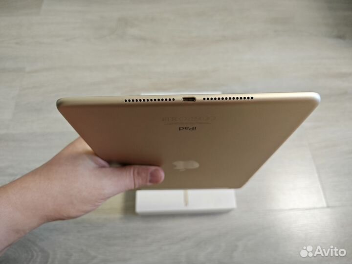 iPad Air 64gb wi-fi lte рст в идеале