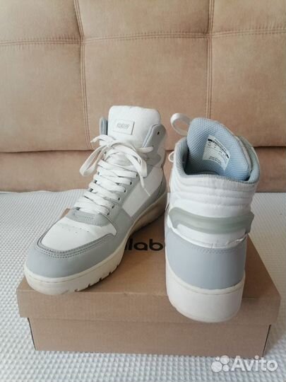 Кроссовки мужские 43