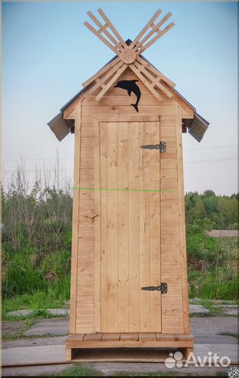 Уличный туалет деревянный HAT119