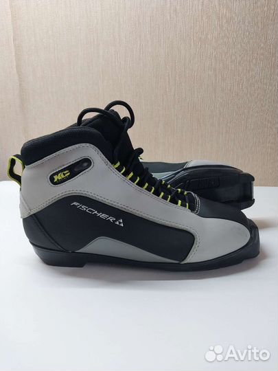Лыжные ботинки fischer xc sport (39 размер)
