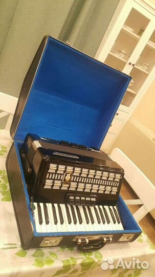 Аккордеон weltmeister serino (вельтмайстер)