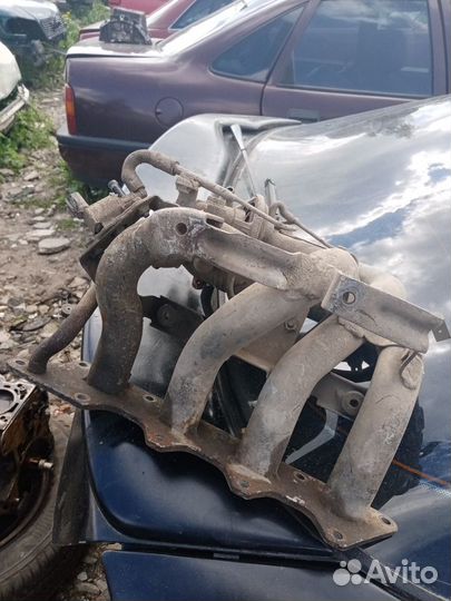 Коллектор впускной Mitsubishi Lancer 9 1.6 (4G18)