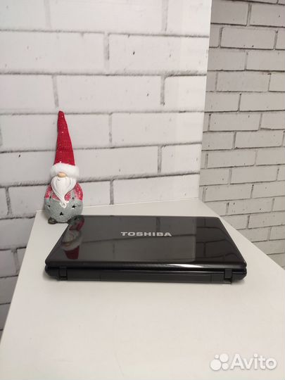 Бюджетный ноутбук Toshiba L650D, 4gb озу