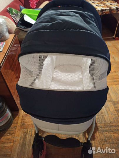 Коляска 2 в 1 с надувными колесами