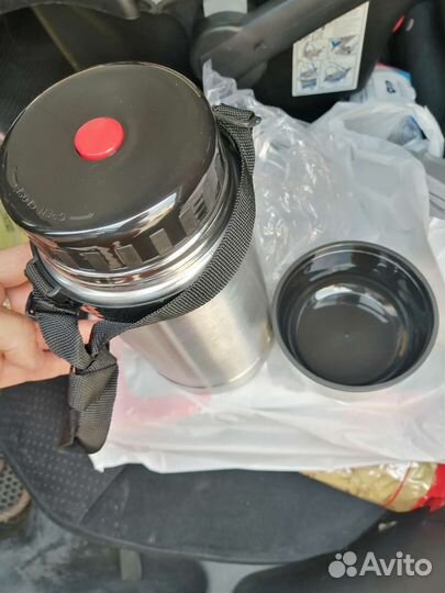 Термос с кружкой