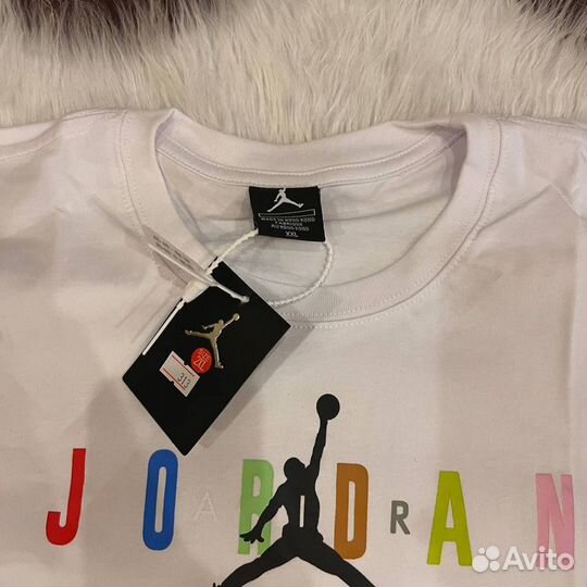 Футболка Jordan белая